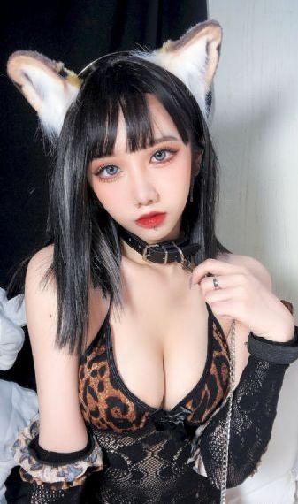 丰满的女老板艳遇2